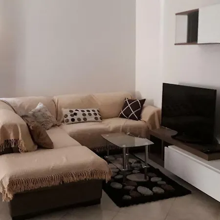 Lejlighed Flat 2 *