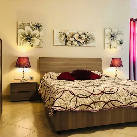 Апартаменты Flat 2 Слима